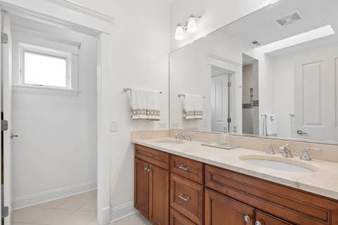Tiny photo for 1530 W Grace Street, Chicago, IL 60613 (MLS # 12707886)