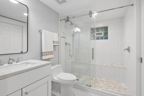 Tiny photo for 1530 W Grace Street, Chicago, IL 60613 (MLS # 12707886)
