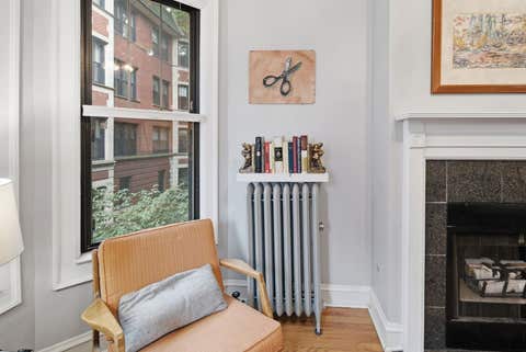 Tiny photo for 7639 N Eastlake Terrace #1D, Chicago, IL 60626 (MLS # 12742421)