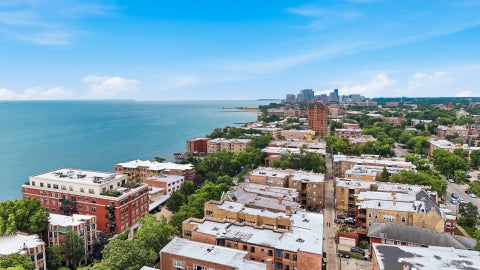 Tiny photo for 7639 N Eastlake Terrace #1D, Chicago, IL 60626 (MLS # 12742421)