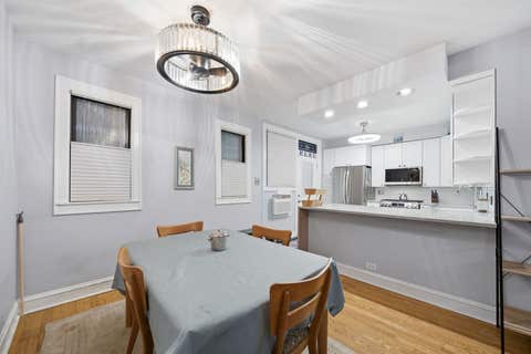 Tiny photo for 7639 N Eastlake Terrace #1D, Chicago, IL 60626 (MLS # 12742421)