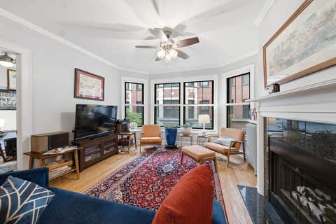 Tiny photo for 7639 N Eastlake Terrace #1D, Chicago, IL 60626 (MLS # 12742421)