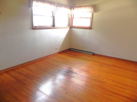 Tiny photo for 5400 N Mulligan Avenue, Chicago, IL 60630 (MLS # 12754165)