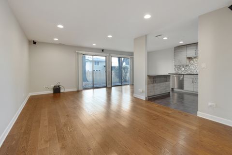 Tiny photo for 531 Cumberland Trail #B, Roselle, IL 60172 (MLS # 12596684)