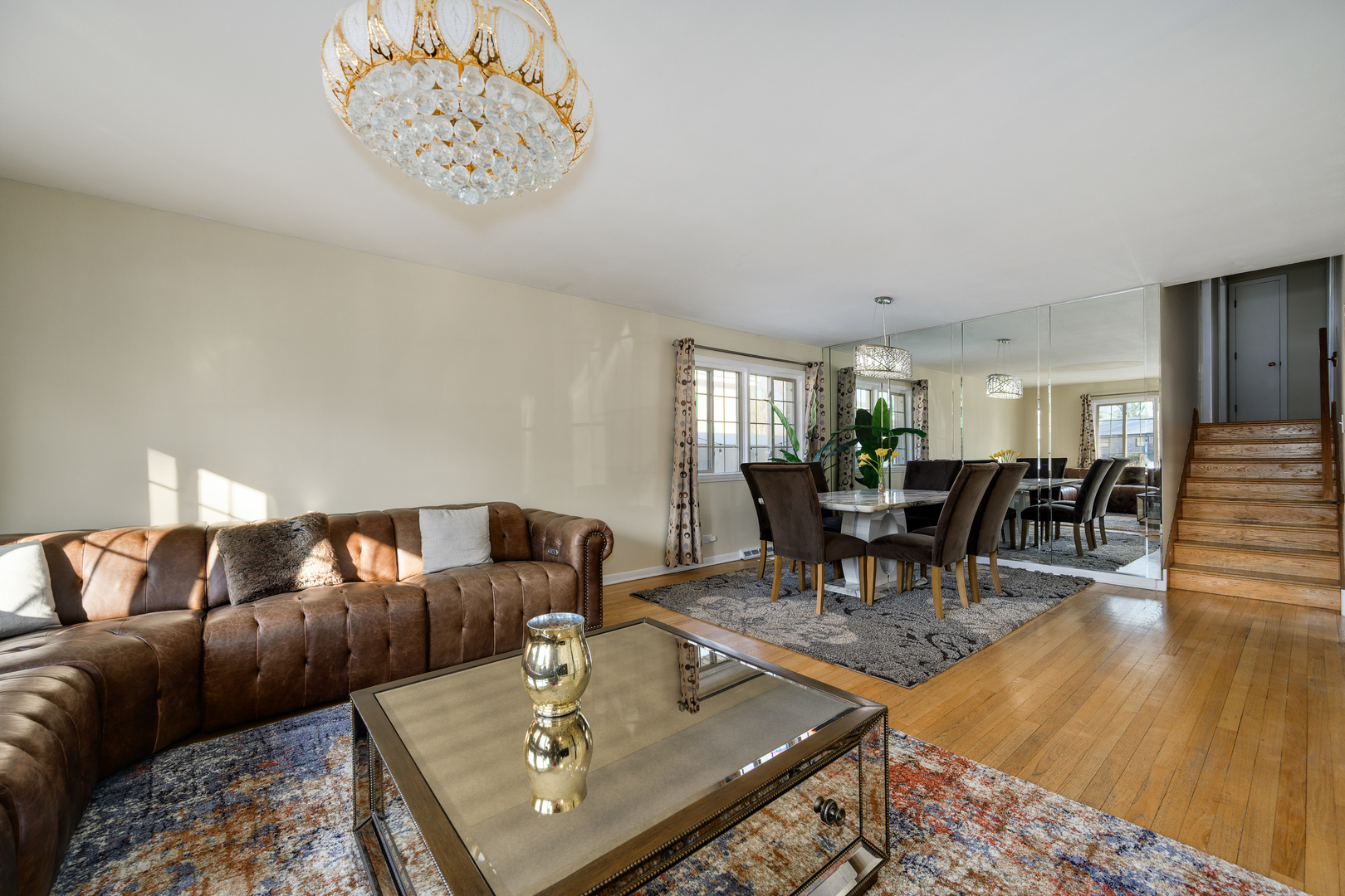 2458 Seminary Avenue