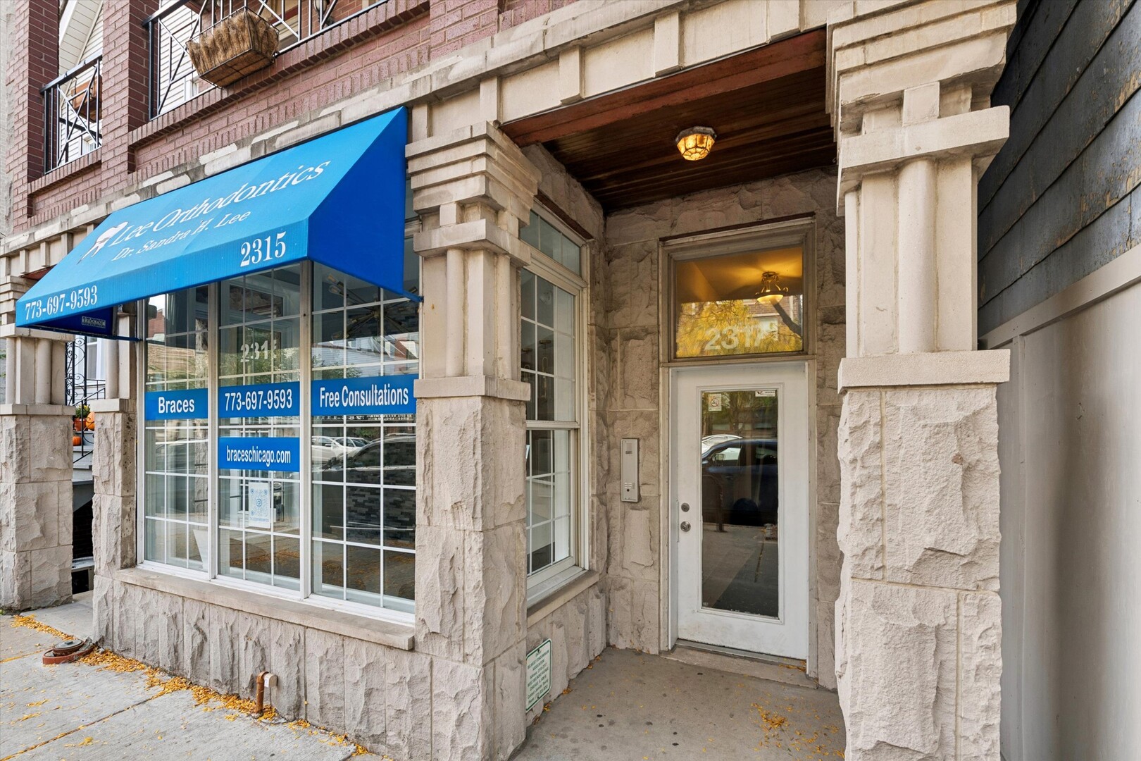 2317 W Belmont Avenue 2