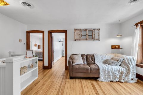 Tiny photo for 17 S Maple Street, Mount Prospect, IL 60056 (MLS # 12563601)