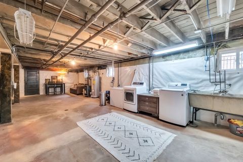 Tiny photo for 17 S Maple Street, Mount Prospect, IL 60056 (MLS # 12563601)