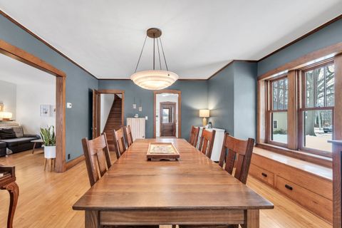 Tiny photo for 17 S Maple Street, Mount Prospect, IL 60056 (MLS # 12563601)