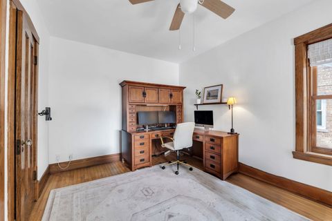 Tiny photo for 17 S Maple Street, Mount Prospect, IL 60056 (MLS # 12563601)
