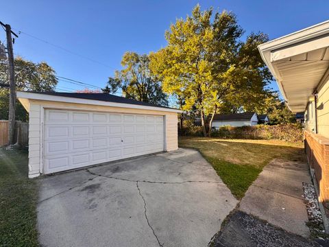 Tiny photo for 15326 Dorchester Avenue, Dolton, IL 60419 (MLS # 12675256)