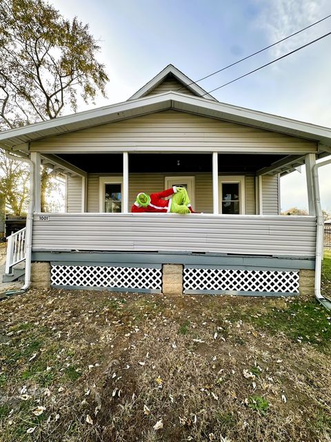 Tiny photo for 1001 Pancake Street, Bloomington, IL 61701 (MLS # 12521115)