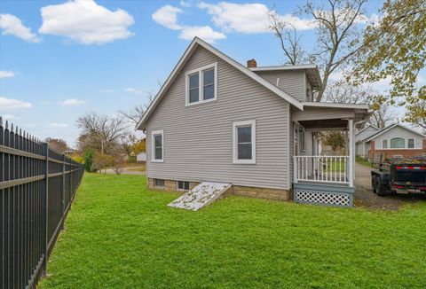 Tiny photo for 1001 Pancake Street, Bloomington, IL 61701 (MLS # 12521115)