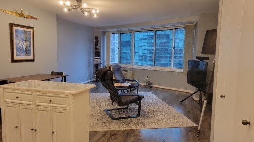 211 E Ohio Street 2215