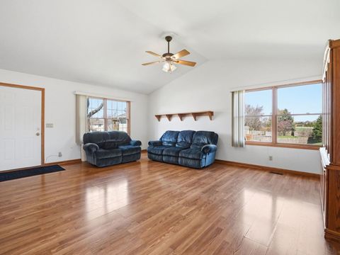 Tiny photo for 1730 Pebblewood Court, Sycamore, IL 60178 (MLS # 12615583)