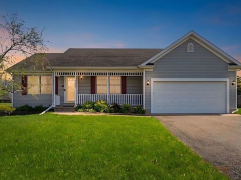 Photo of 1730 Pebblewood Court, Sycamore, IL 60178 (MLS # 12615583)