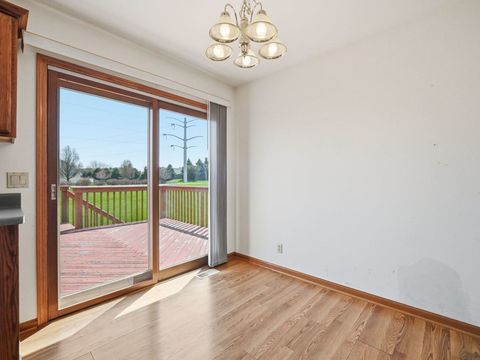 Tiny photo for 1730 Pebblewood Court, Sycamore, IL 60178 (MLS # 12615583)