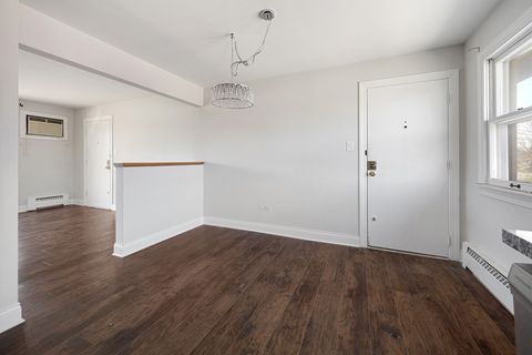 Tiny photo for 18318 Exchange Avenue #2F, Lansing, IL 60438 (MLS # 12613554)