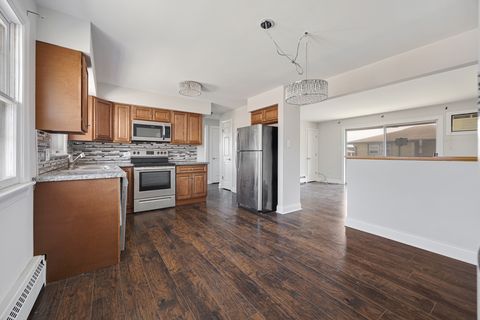 Tiny photo for 18318 Exchange Avenue #2F, Lansing, IL 60438 (MLS # 12613554)