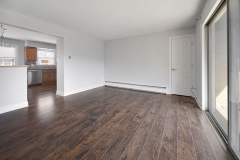 Tiny photo for 18318 Exchange Avenue #2F, Lansing, IL 60438 (MLS # 12613554)