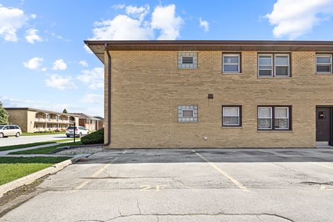 Tiny photo for 18318 Exchange Avenue #2F, Lansing, IL 60438 (MLS # 12613554)