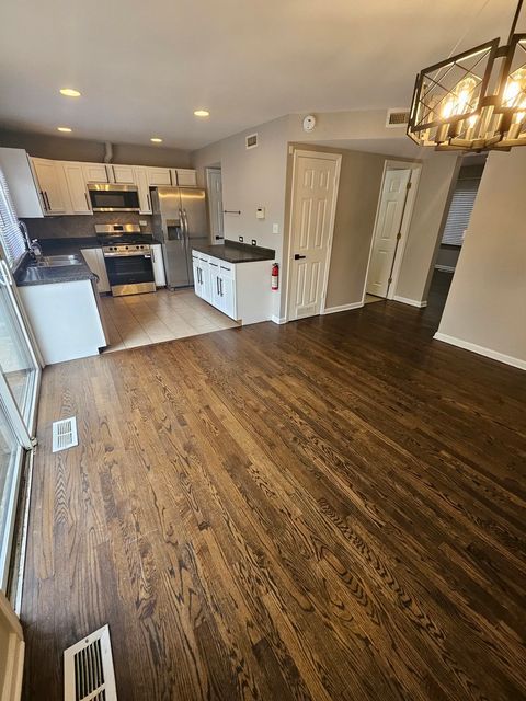 Tiny photo for 1239 SAN SIMEON Drive, Hanover Park, IL 60133 (MLS # 12493610)