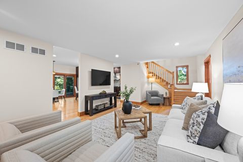 Tiny photo for 23W212 Blackcherry Lane, Glen Ellyn, IL 60137 (MLS # 12662774)