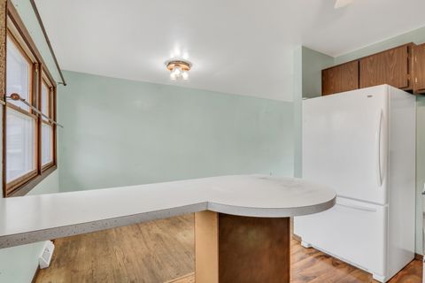 Tiny photo for 918 Ronald Terrace, Round Lake Beach, IL 60073 (MLS # 12518496)