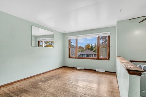 Tiny photo for 918 Ronald Terrace, Round Lake Beach, IL 60073 (MLS # 12518496)