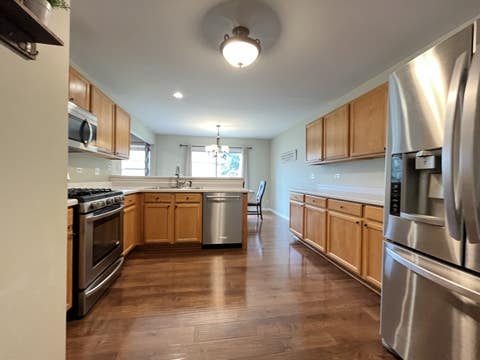 Tiny photo for 715 SYCAMORE Court, Lindenhurst, IL 60046 (MLS # 12729897)