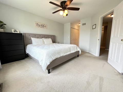 Tiny photo for 715 SYCAMORE Court, Lindenhurst, IL 60046 (MLS # 12729897)