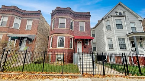 2308 N Avers Avenue 2 Chicago IL 60647