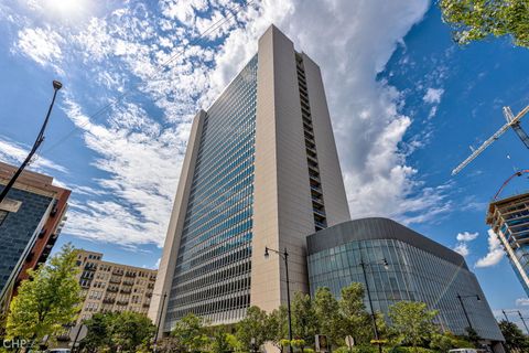 Photo of Chicago, IL 60654 (MLS # 12487404)