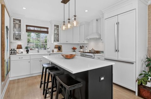 Tiny photo for 284 Chesterfield Avenue, Glen Ellyn, IL 60137 (MLS # 12623895)