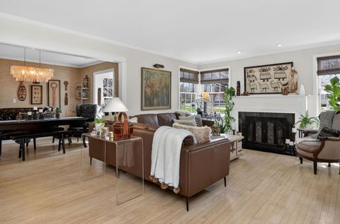 Tiny photo for 284 Chesterfield Avenue, Glen Ellyn, IL 60137 (MLS # 12623895)