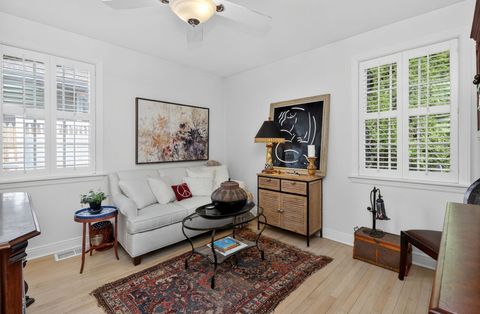 Tiny photo for 284 Chesterfield Avenue, Glen Ellyn, IL 60137 (MLS # 12623895)