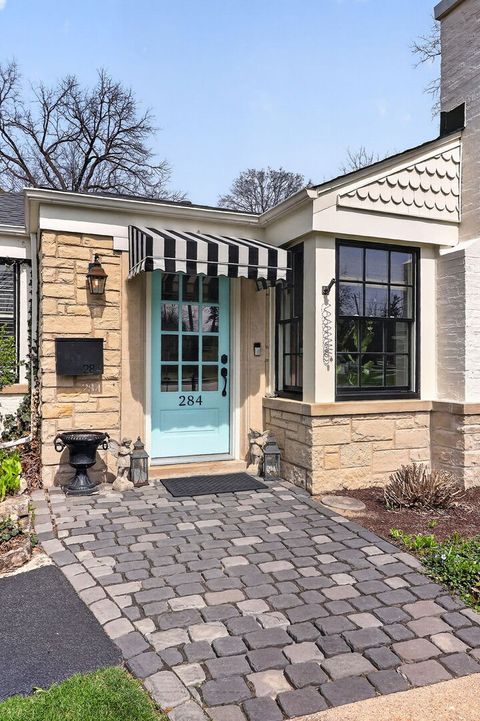 Tiny photo for 284 Chesterfield Avenue, Glen Ellyn, IL 60137 (MLS # 12623895)