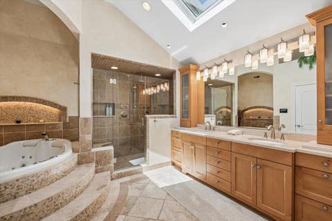 Tiny photo for 515 S Sunnyside Avenue, Elmhurst, IL 60126 (MLS # 12696364)
