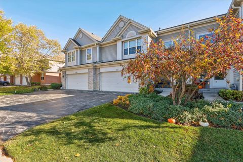 Tiny photo for 533 Blue Springs Drive, Fox Lake, IL 60020 (MLS # 12507323)