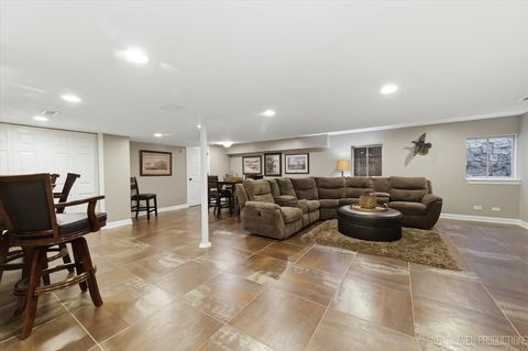Tiny photo for 990 Pinecrest Drive, Sugar Grove, IL 60554 (MLS # 12666910)