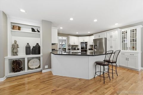 Tiny photo for 990 Pinecrest Drive, Sugar Grove, IL 60554 (MLS # 12666910)