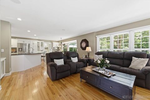 Tiny photo for 990 Pinecrest Drive, Sugar Grove, IL 60554 (MLS # 12666910)