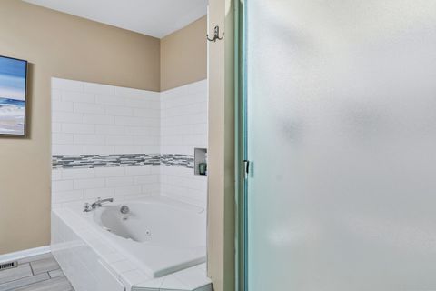 Tiny photo for 1896 Sedgewood Avenue, Aurora, IL 60503 (MLS # 12497313)