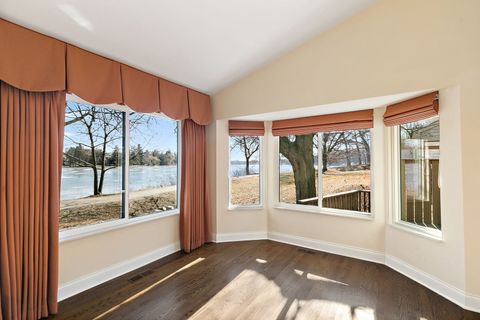 Tiny photo for 709 Woodbridge Court #709, Lake Barrington, IL 60010 (MLS # 12579970)