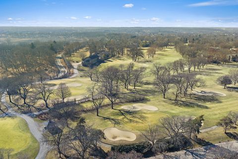 Tiny photo for 709 Woodbridge Court #709, Lake Barrington, IL 60010 (MLS # 12579970)