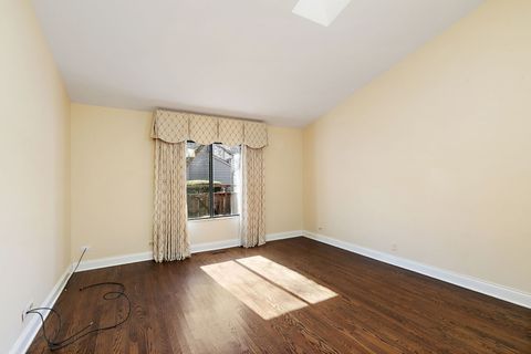 Tiny photo for 709 Woodbridge Court #709, Lake Barrington, IL 60010 (MLS # 12579970)