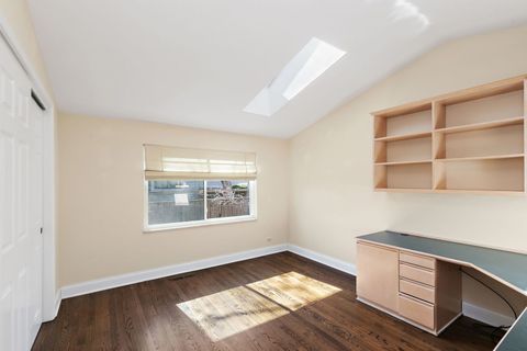 Tiny photo for 709 Woodbridge Court #709, Lake Barrington, IL 60010 (MLS # 12579970)