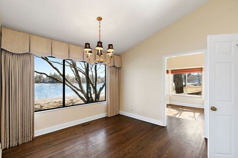 Tiny photo for 709 Woodbridge Court #709, Lake Barrington, IL 60010 (MLS # 12579970)