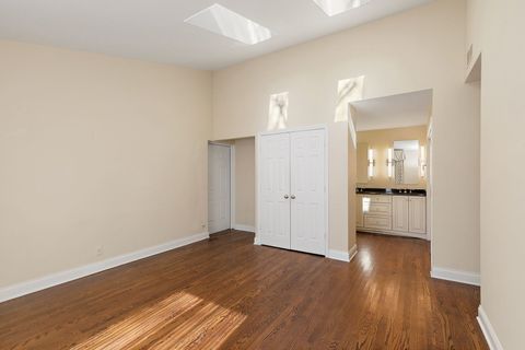 Tiny photo for 709 Woodbridge Court #709, Lake Barrington, IL 60010 (MLS # 12579970)