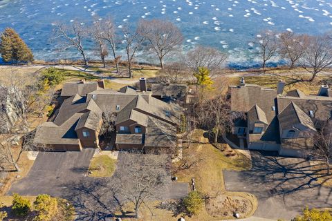 Tiny photo for 709 Woodbridge Court #709, Lake Barrington, IL 60010 (MLS # 12579970)